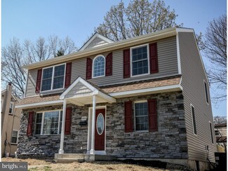 2215 Elder Ave, Morton, PA 19070