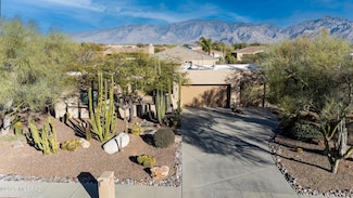 13866 N Bowcreek Springs Place, Oro Valley, AZ 85755