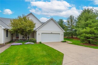 566 Vicksburg Ct Unit 9, Lagrange, OH 44050