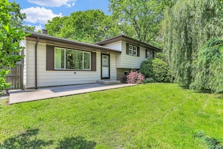 2705 E Main St, Urbana, IL 61802