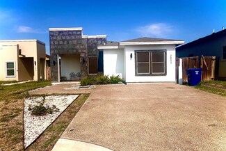 3803 Gia St, Laredo, TX 78046