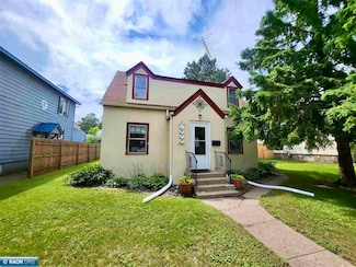 2909 2nd Ave W, Hibbing, MN 55746