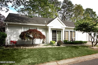 882 Liverpool Cir Unit A, Manchester Township, NJ 08759