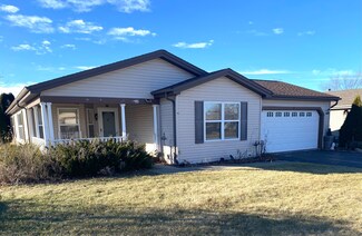 614 Filly Ln, Grayslake, IL 60030