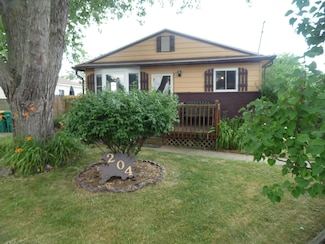 204 E Fauble St, Durand, MI 48429