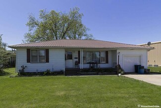 532 W Yoakum Ave, Chaffee, MO 63740