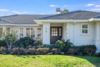 28 Alma Ct, Los Altos, CA 94022
