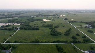 E 323rd St, Creighton, MO 64739
