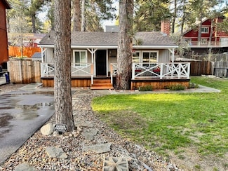 31042 Glen Oak Dr, Running Springs, CA 92382