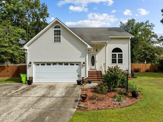 2119 Perrytown Loop Rd, New Bern, NC 28562