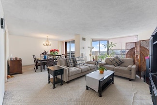 1005 Harmon Cove Tower Unit 1005, Secaucus, NJ 07094