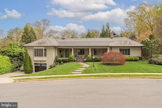 3451 N Venice St, Arlington, VA 22207