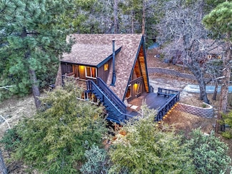 25439 Hotei Ln, Idyllwild, CA 92549