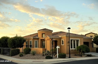 40 E Camellia Way, San Tan Valley, AZ 85140