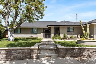 355 N Garsden Ave, Covina, CA 91724