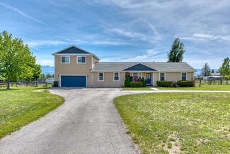 82 Pointe Way, Hamilton, MT 59840