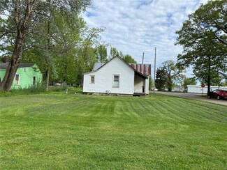 700 Walnut, Saint James, MO 65550