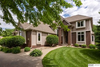 1802 S 183rd Cir, Omaha, NE 68130