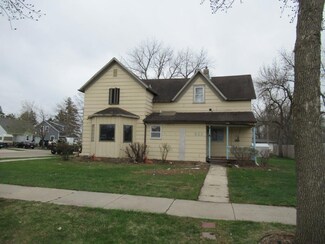 522 5th St SE, Pipestone, MN 56164
