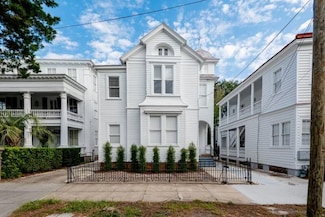 176 Broad St, Charleston, SC 29401