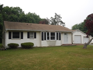 75 Fairview Dr, Madison, CT 06443