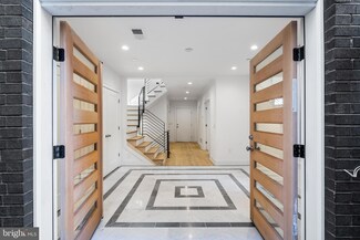 2407 Delancey Place, Philadelphia, PA 19103