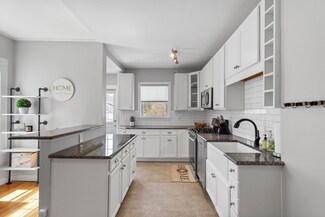 2338 Washington St Unit 1, Canton, MA 02021