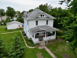506 3rd St SW, Wadena, MN 56482