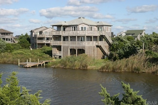 42183 Shallow Point Dr, Avon, NC 27915