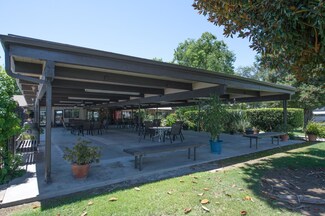 1001 Sylmar Ave Unit 57, Clovis, CA 93612