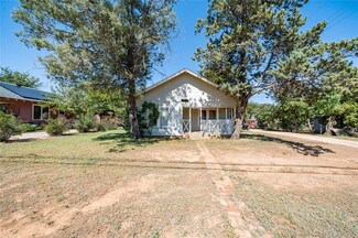 607 E Mclendon St, Stamford, TX 79553