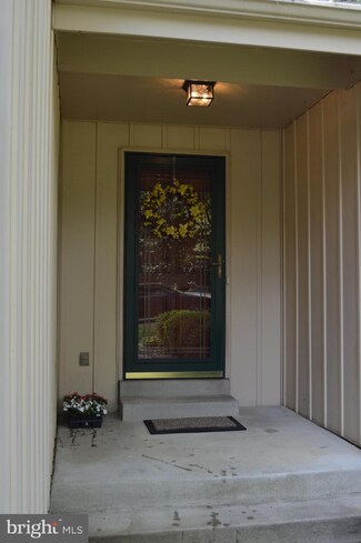 303 Lincoln Ave, Saint Michaels, MD 21663