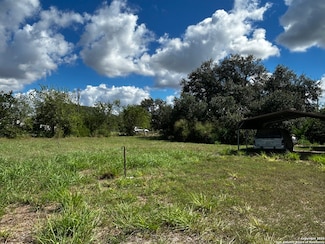 4863 Fm 888, Beeville, TX 78102