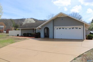 2006 Sweet Gum Green SE, Huntsville, AL 35803