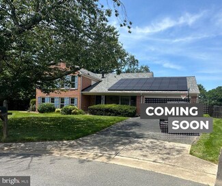 6 Thorburn Ct, Gaithersburg, MD 20878