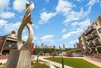 52 Groveland Terrace Unit A406, Minneapolis, MN 55403