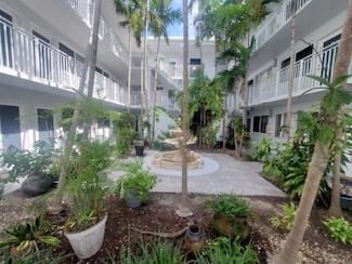 2430 NE 135th St Unit 300, North Miami, FL 33181