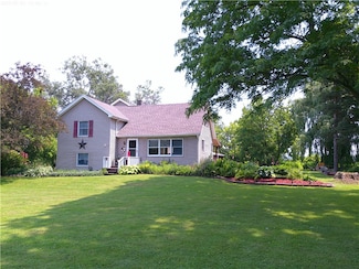 2253 Gaines Waterport Rd, Albion, NY 14411