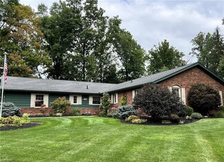 176 W Mennonite Rd, Aurora, OH 44202