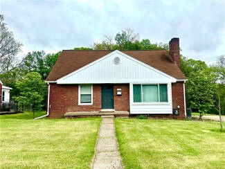1425 Elgin St, Aliquippa, PA 15001