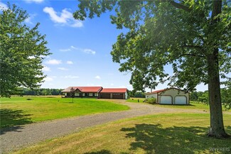 757 Hopper Rd, Forestville, NY 14062