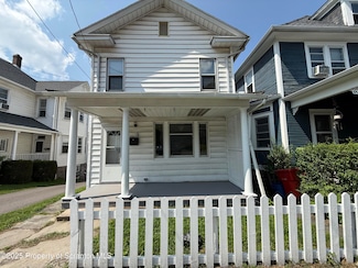 328 E Main St, Nanticoke, PA 18634