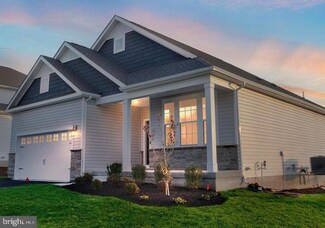 127 Forage Cir, Pottstown, PA 19464