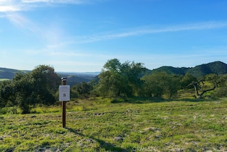 518 Bella Terra Ct, San Luis Obispo, CA 93401