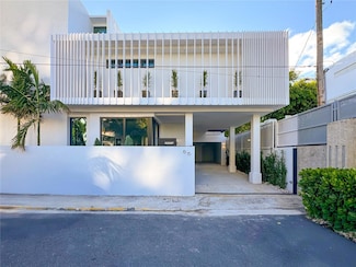 66 Placid Ct, San Juan, PR 00907