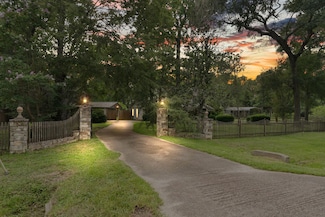 64 County Road 4321, Dayton, TX 77535