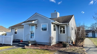 16 Collins St Unit 16, Chicopee, MA 01022