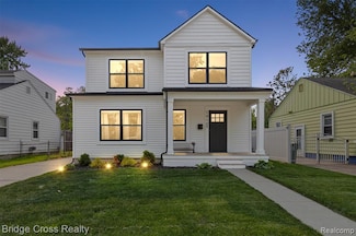 1410 Mclean Ave, Royal Oak, MI 48067