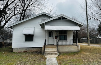 1120 N Concord Ave, Springfield, MO 65802