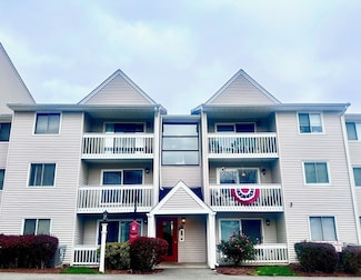 15 Bower Rd Unit B5, Quincy, MA 02169